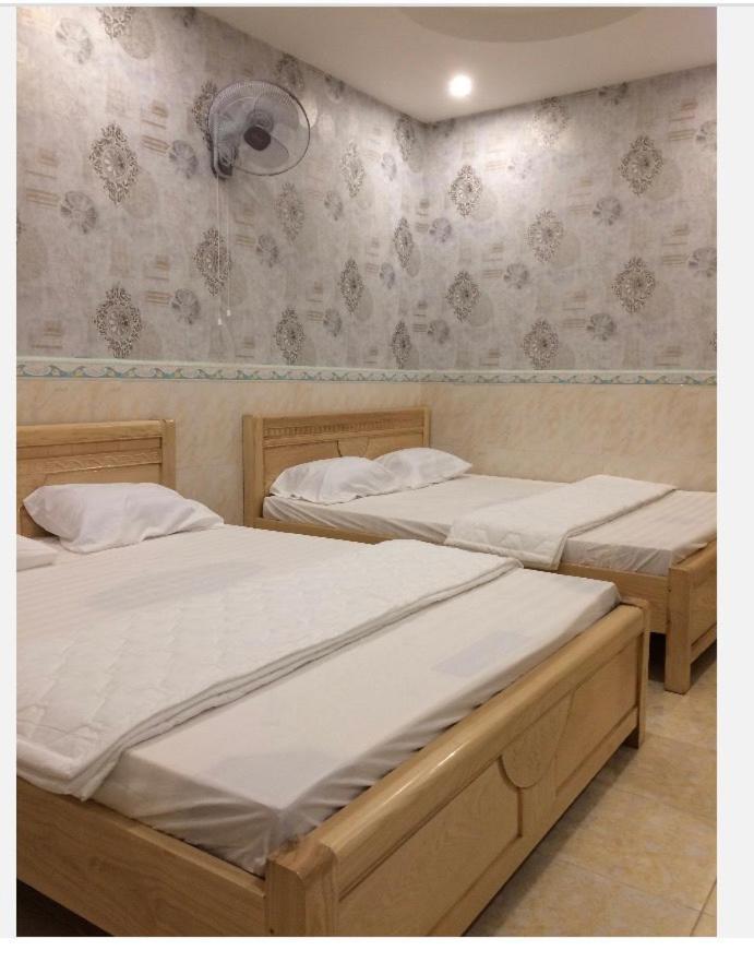Nha Nghi Nguyen Anh Hotell Long Hai Exteriör bild