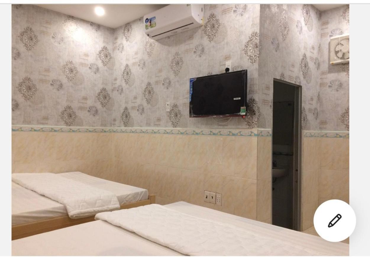 Nha Nghi Nguyen Anh Hotell Long Hai Exteriör bild