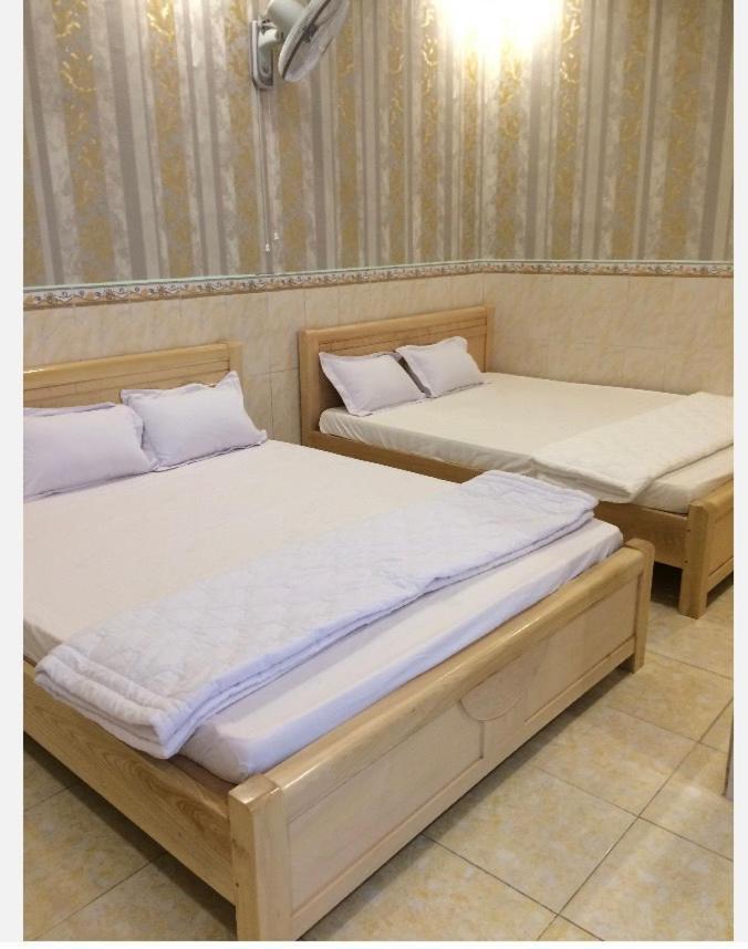 Nha Nghi Nguyen Anh Hotell Long Hai Exteriör bild