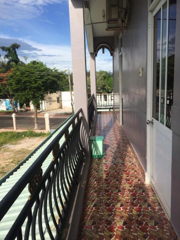 Nha Nghi Nguyen Anh Hotell Long Hai Exteriör bild