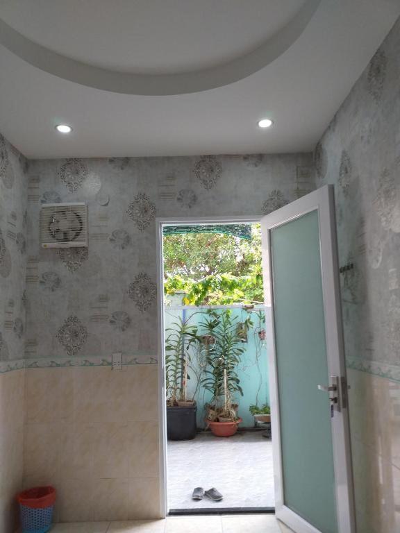 Nha Nghi Nguyen Anh Hotell Long Hai Exteriör bild