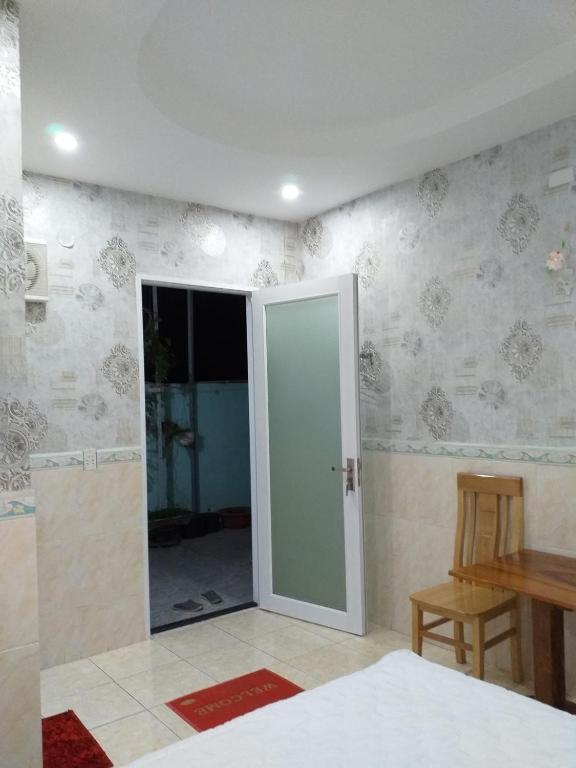 Nha Nghi Nguyen Anh Hotell Long Hai Exteriör bild