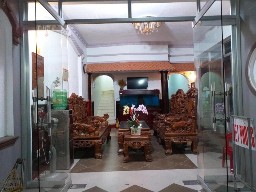 Nha Nghi Nguyen Anh Hotell Long Hai Exteriör bild