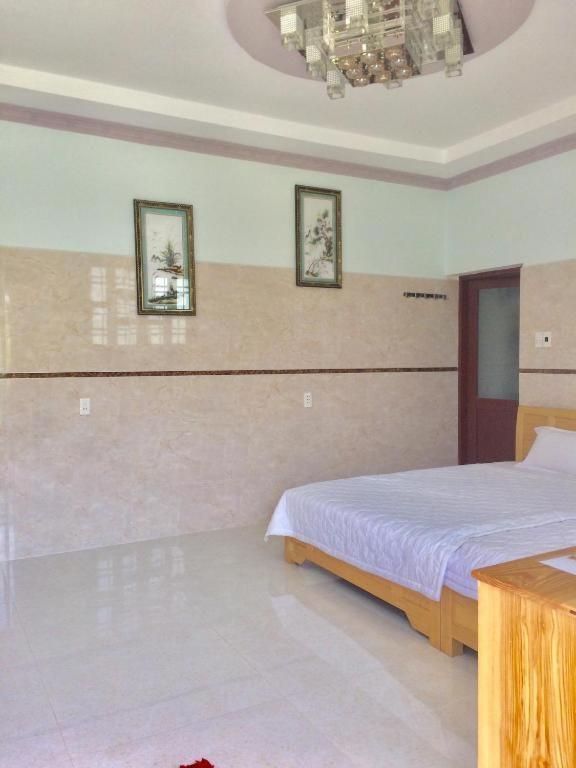 Nha Nghi Nguyen Anh Hotell Long Hai Exteriör bild