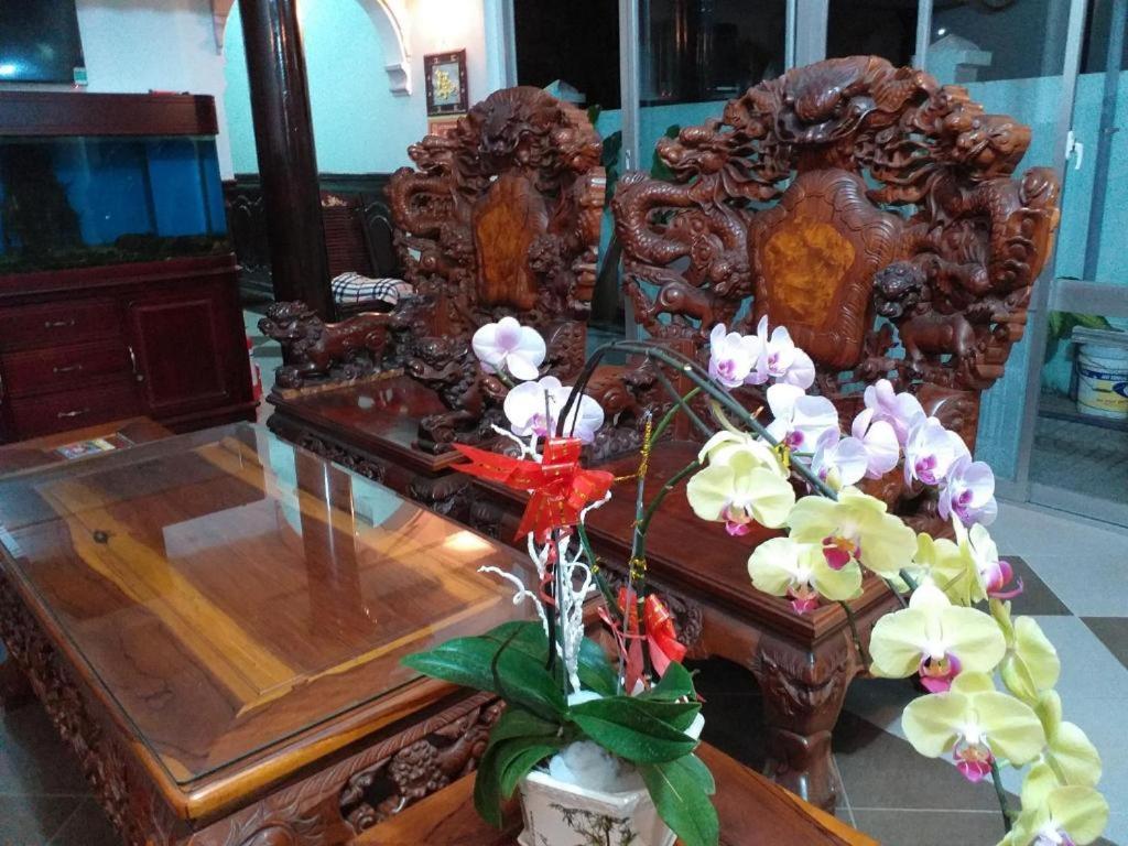 Nha Nghi Nguyen Anh Hotell Long Hai Exteriör bild